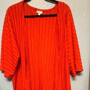 Lularoe Lindsay - Size Med (10-18 women’s sizing)